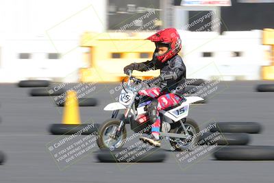 media/Nov-06-2022-SoCal Trackdays (Sun) [[208d2ccc26]]/Around the Pits/